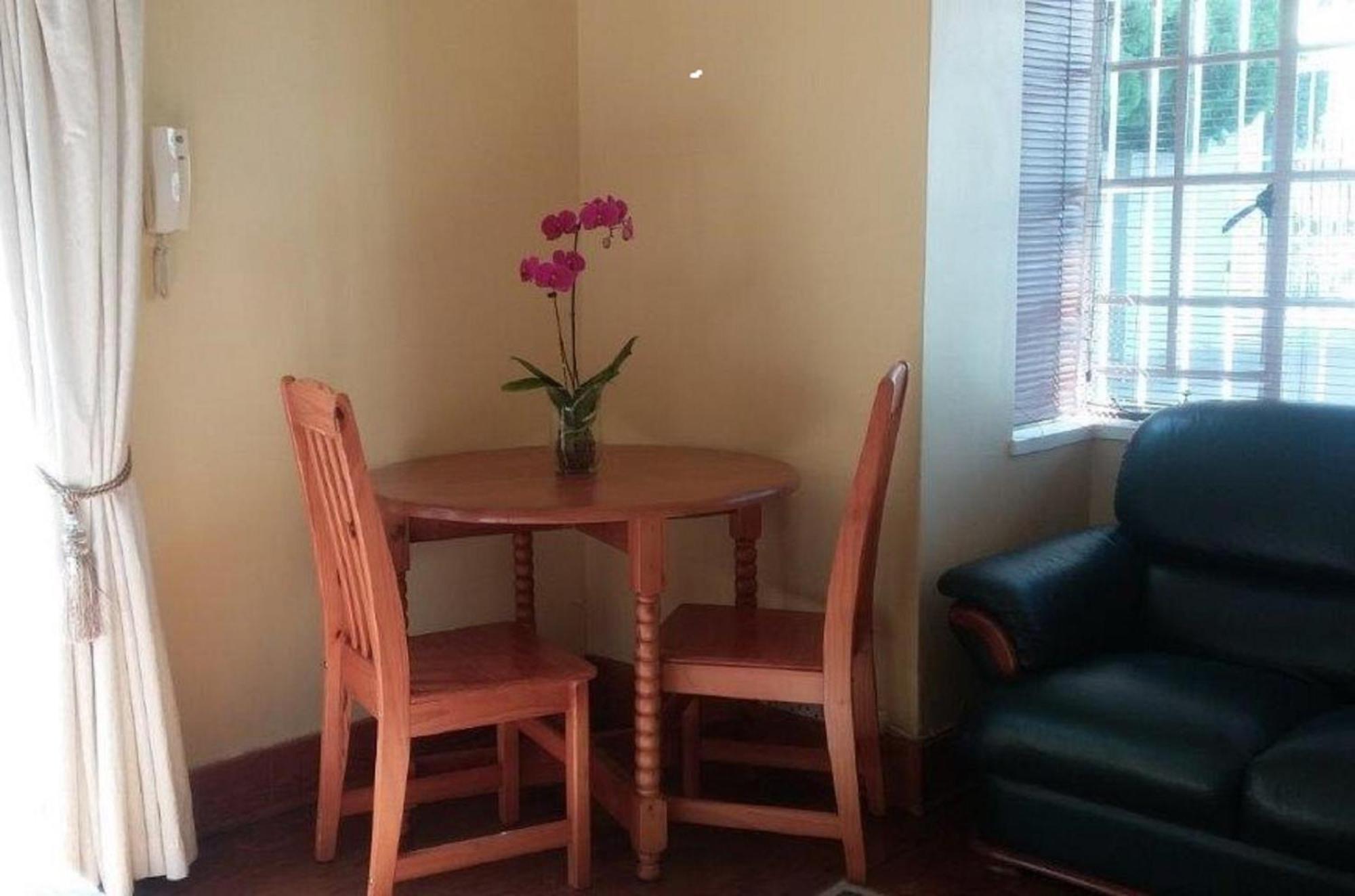 יוהנסבורג Margaret'S Place חדר תמונה